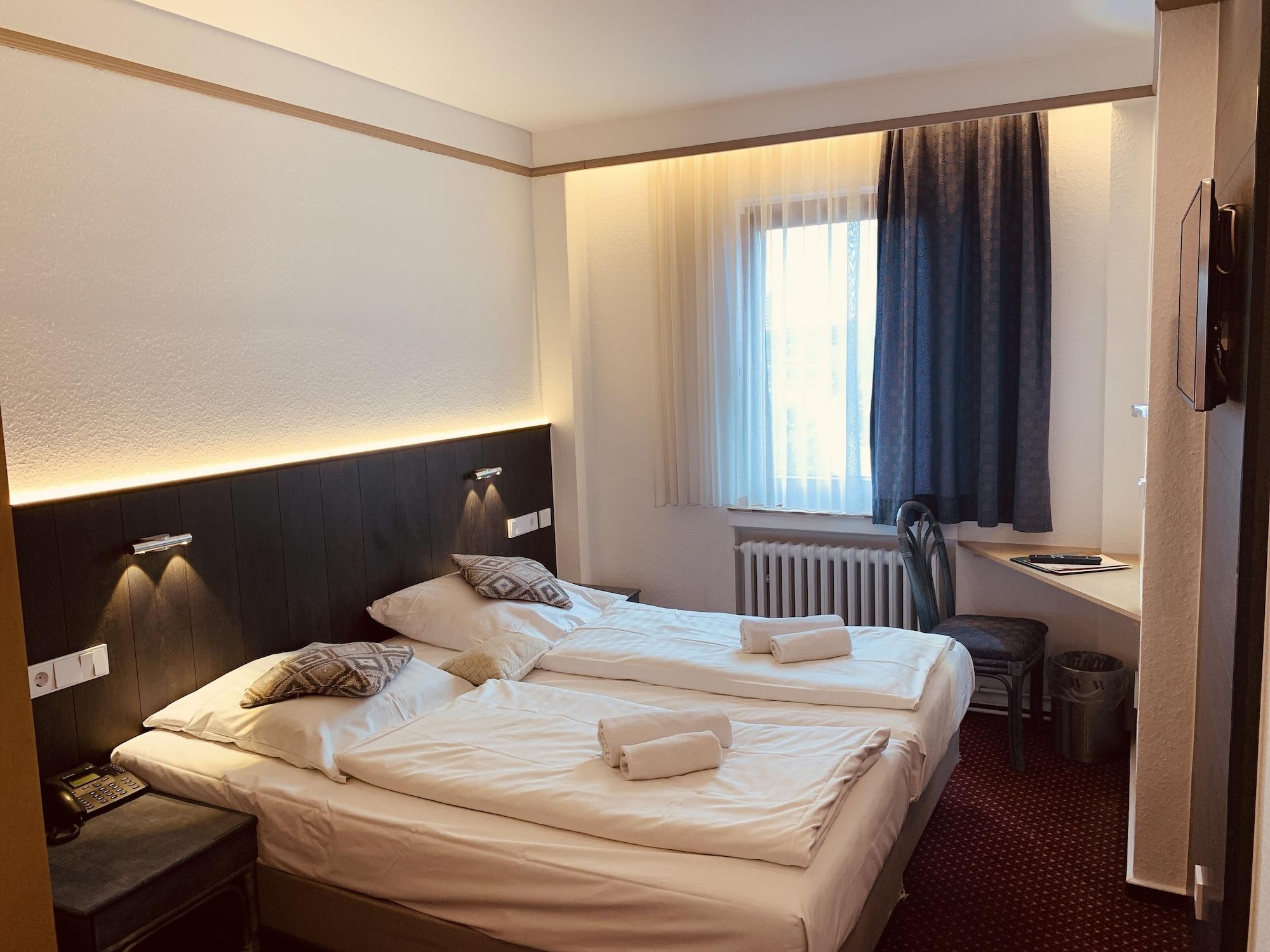 Hotel Kunibert Der Fiese Kolín nad Rýnem Exteriér fotografie