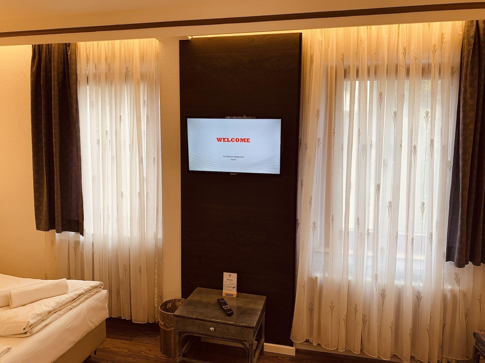 Hotel Kunibert Der Fiese Kolín nad Rýnem Exteriér fotografie